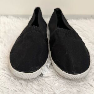 NWOT-Black Slip-On Sneakers